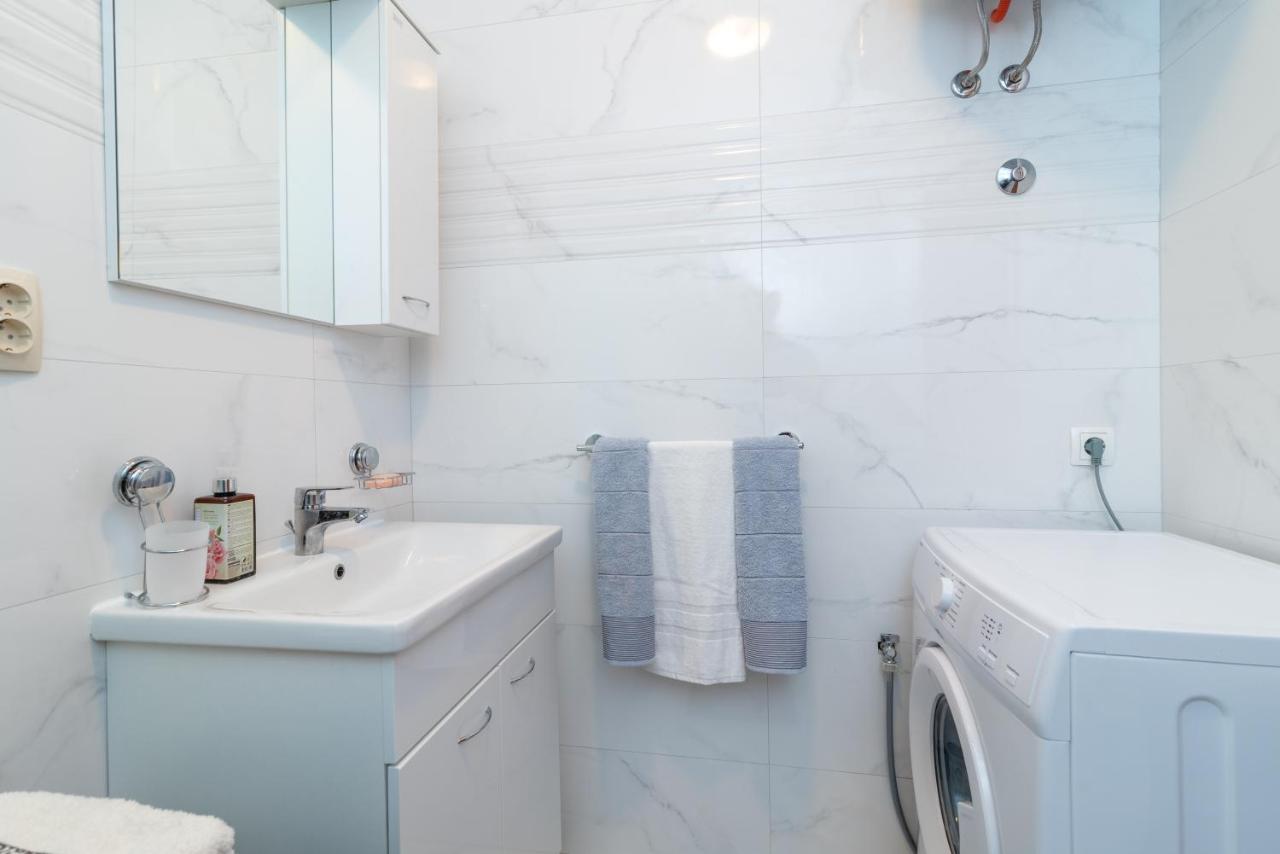 Апартаменты Apartman Dildo Трогир Экстерьер фото